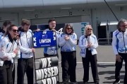 F1官方分享劳森归队视频：加油，利亚姆！