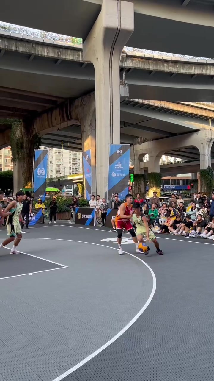 每一球都是高光，每一帧都是热爱