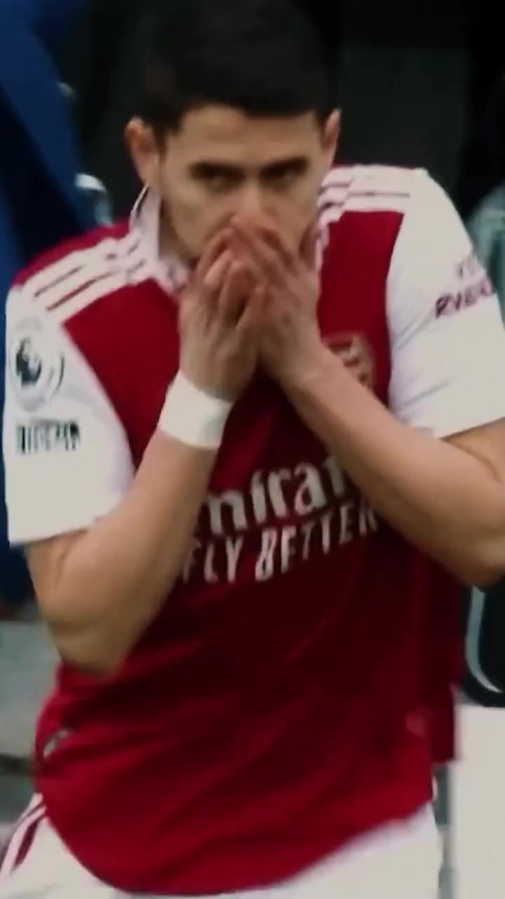 共效力两年半！若日尼奥合同到期告别阿森纳，出场79次贡献2球3助